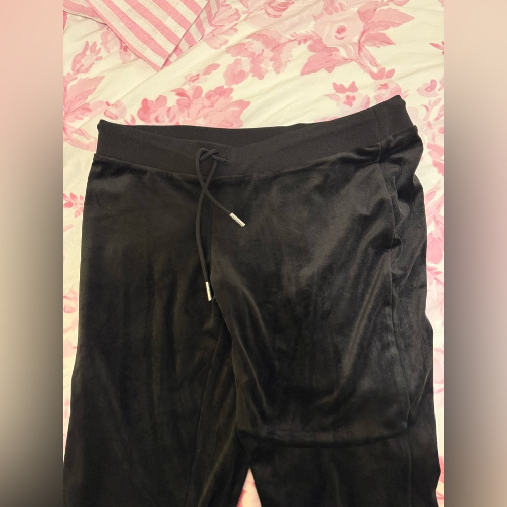 Juicy Sweatpants - Picture 2 of 2